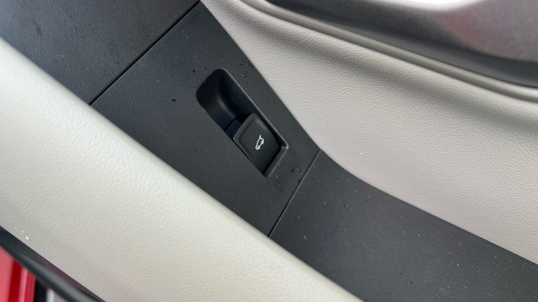 Ford Capri 210kW Premium 77kWh 5dr Auto Electric Estate